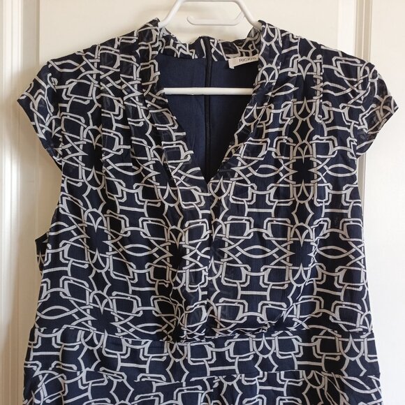 Ricki's NEW Women's Shawl Collar Dress Size 14 - Picture 3 of 10